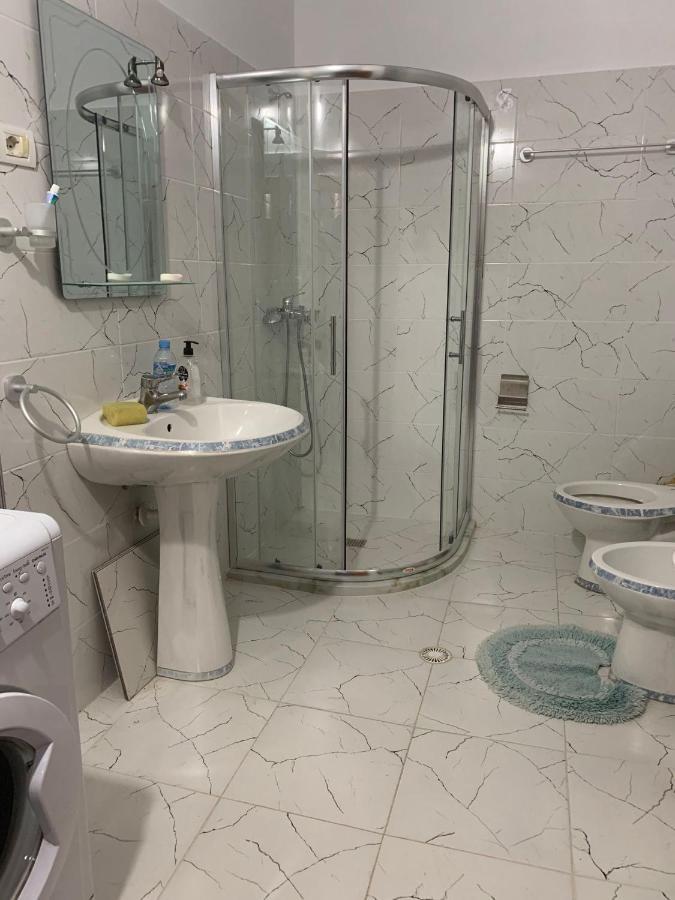 Apartement City Center Μπεράτ Εξωτερικό φωτογραφία